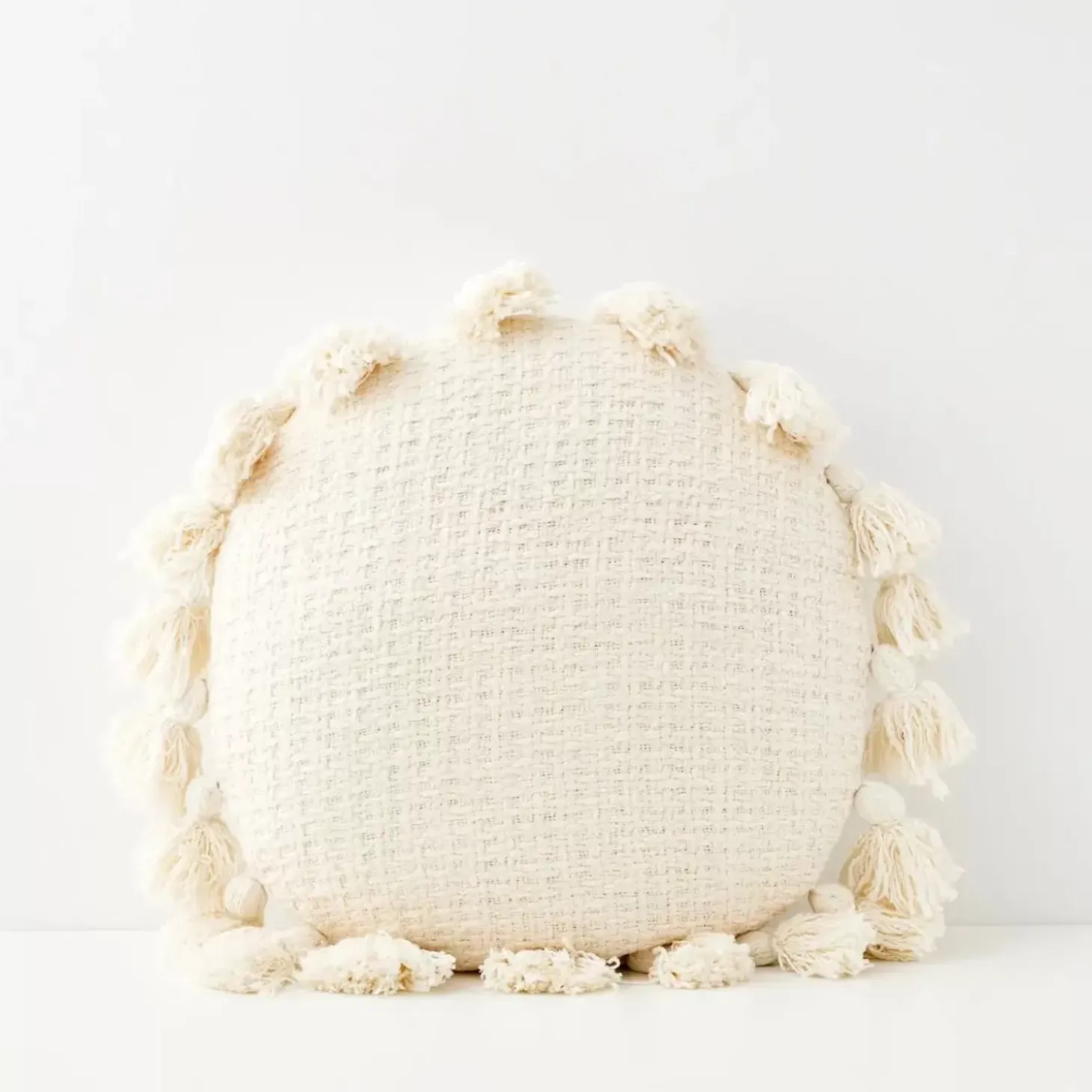 Round Tassel Cushion With Insert White